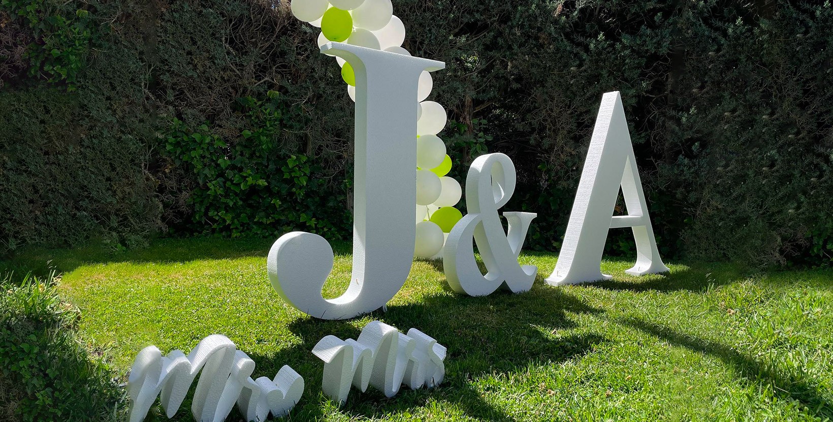 Pack de Letras Gigantes para Boda. ¡Tus iniciales en letras grandes!