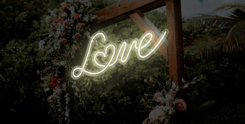 Neón Love Corazón