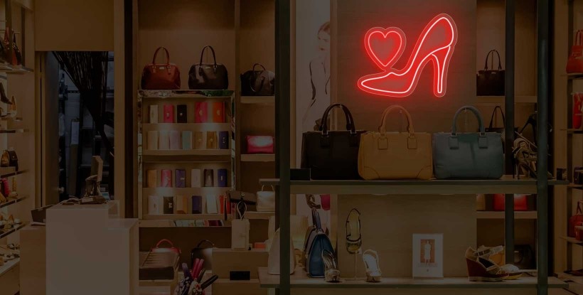 Neón Zapato Mujer y Corazón