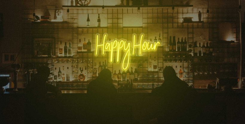 Neón 'Happy Hour'