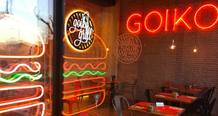 neon-goiko-restaurante-caso-exito-rotulo-bar