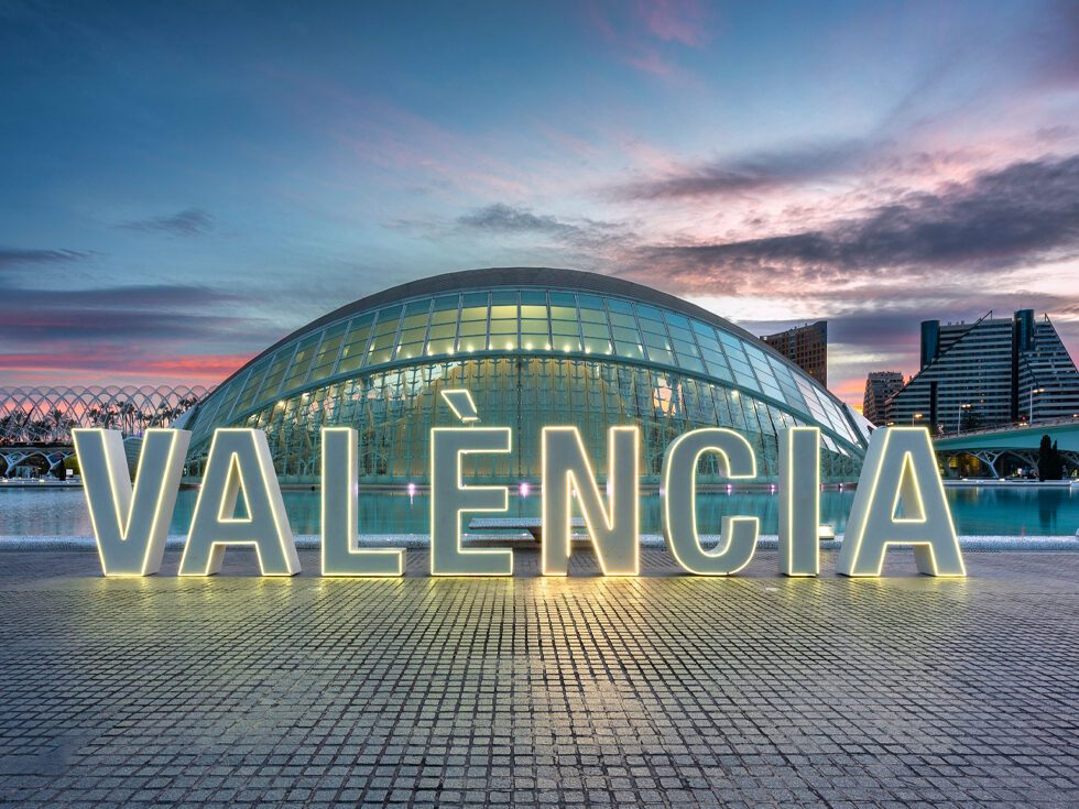 Letrero gigante valencia
